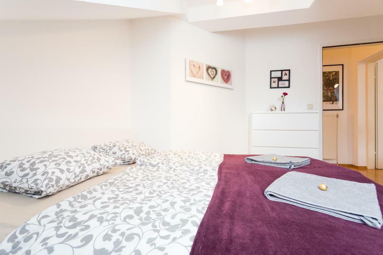 Lovely Two Level Apartment For Families فيينا المظهر الخارجي الصورة